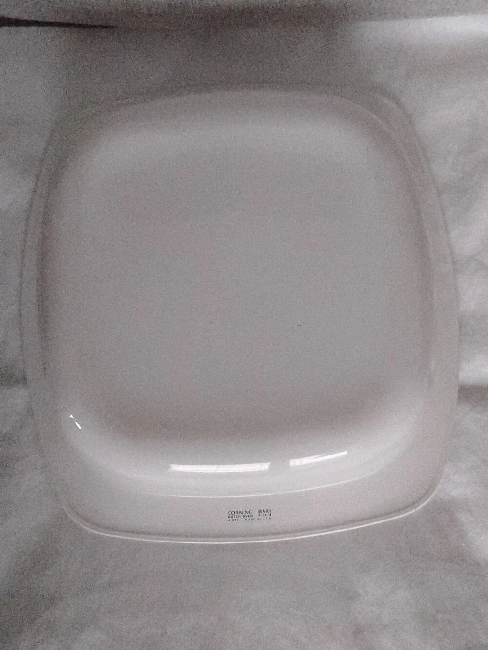 Vtg Corningware White Dutch Oven Bakeware With Blue Corn Flowers and A Clear Lid